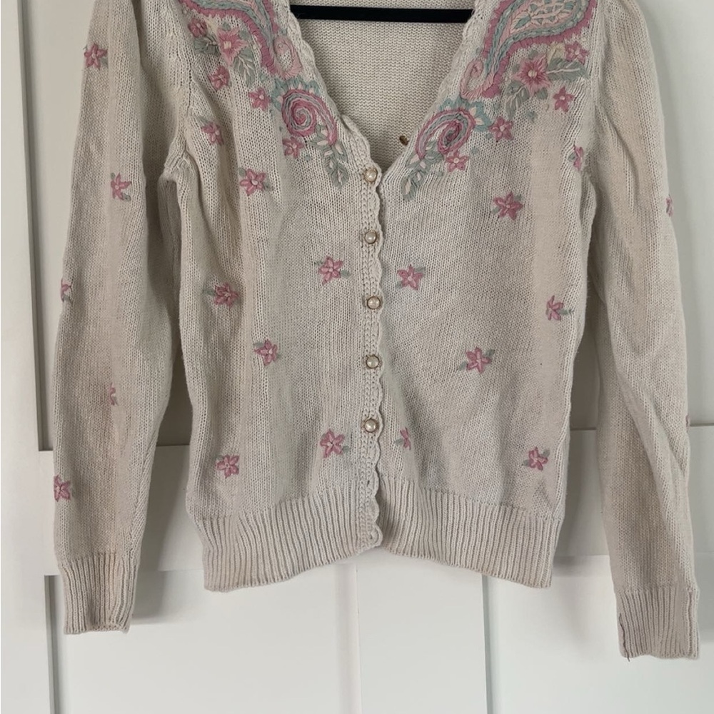 Floral Embroidered Cardigan Sweater